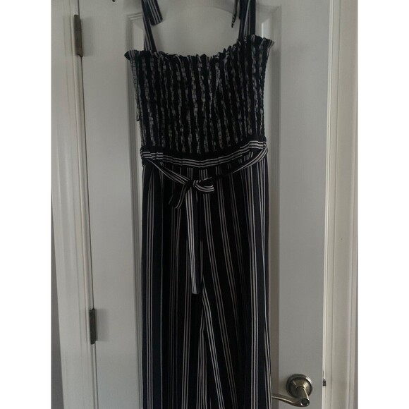 ALI & JAY  By Anthropology Cottage Core Smocked Bodice Jumpsuit SZ S Whimsy Goth - Picture 8 of 16